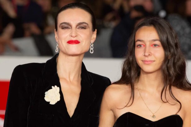 Chi è Sophie, figlia 18enne di Pietro Taricone e Kasia Smutniak, uguale al papà 17