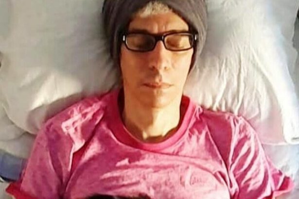 Giovanni Allevi torna sui social: "Curo il dolore con la meditazione" 11