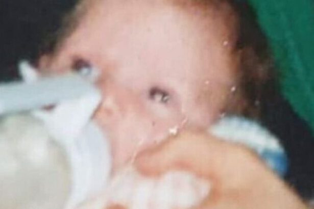 Muore di parto e danno la neonata in adozione, i fratelli 30anni dopo: "Vogliamo solo riabbracciarla" 13