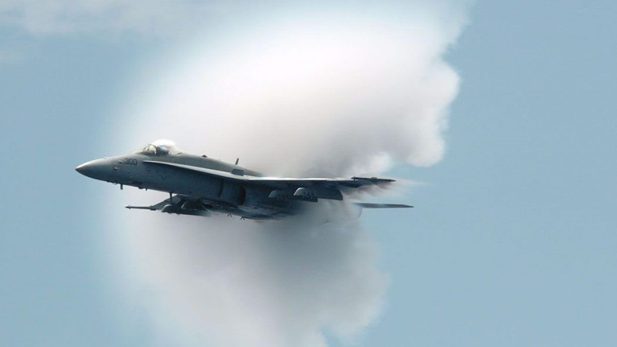 Aereo militare precipita vicino Trapani: si cerca il pilota 19