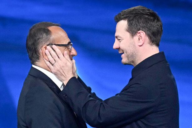 Perché Carlo Conti ha scelto Alessandro Cattelan alla conduzione di Sanremo Giovani e Dopofestival? 8