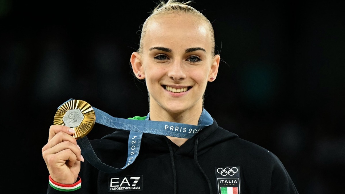 Alice D'Amato dedica l'oro al papà scomparso: "Ho gareggiato anche per lui, spero sia orgoglioso" 19