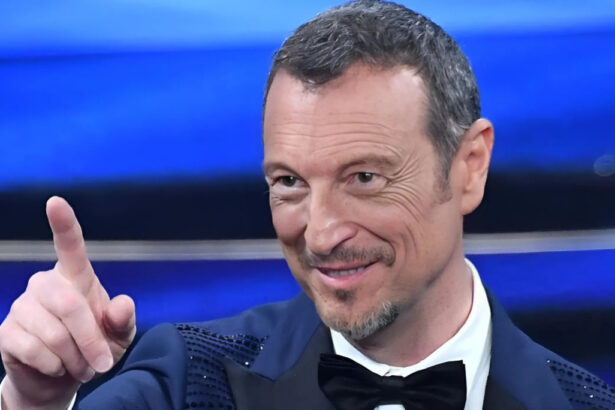 Amadeus sarà il conduttore di X Factor nel 2025? Il talent pronto a traslocare su NOVE 14