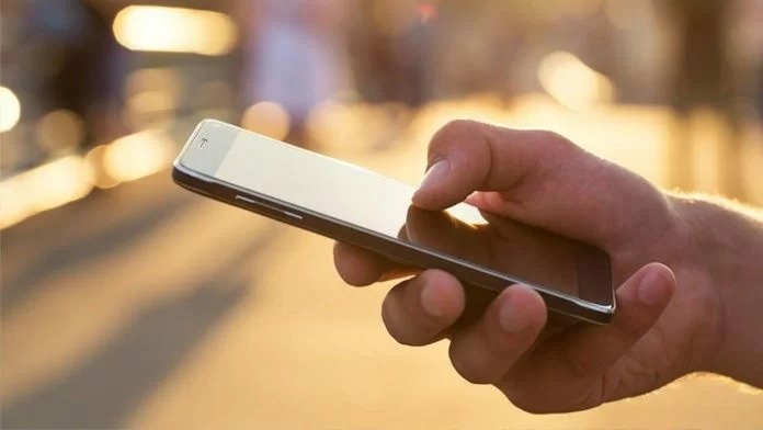 Le applicazioni per tagliare le foto su Android e iOS 1