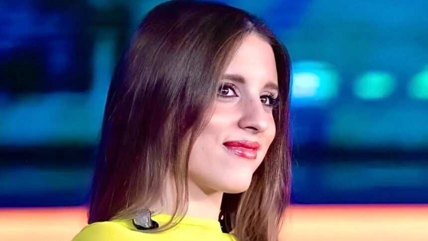 Angelina Mango andrà a Sanremo, cosa dice sull'essere figlia di? 1