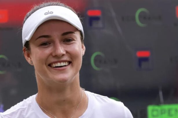 Chi è Anna Kalinskaya, tennista russa e fidanzata di Sinner: dall'amore per la privacy allo sport 9