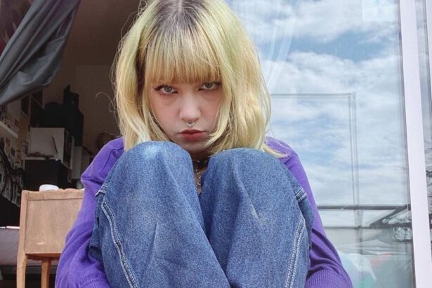 Anna Lou Castoldi: "Non sono solo figlia di, la fama vissuta dai miei genitori mi angosciava" 18