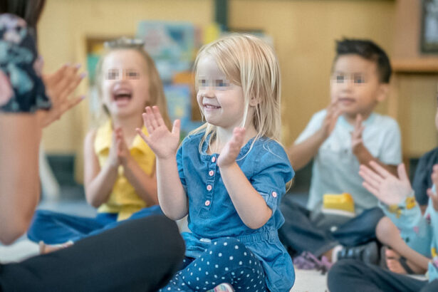 Manovra, asilo gratis al 2° figlio e contributi pagati alle mamme. Addio a Opzione Donna 39