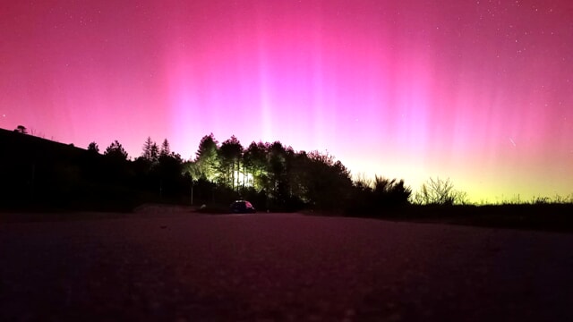 L'aurora boreale è arrivata in Italia, per chi ancora non l'ha vista occhi al cielo (stasera) 3 aurora boreale