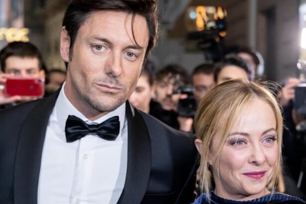 Il giallo dell’auto di Giambruno e l’inchiesta sui servizi segreti: perché Meloni teme il complotto? 13