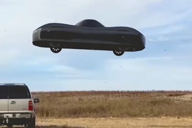 Auto volanti, superati con successo i primi test in California 35