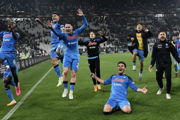 Il Napoli conquista il suo scudetto: pareggia e vince 19