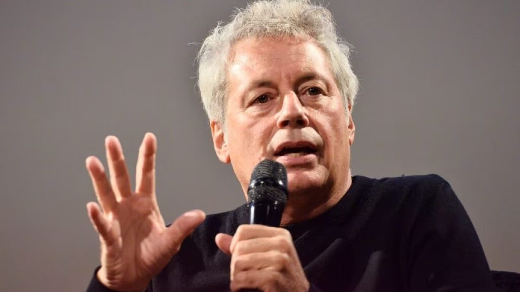 Che cos'è la Leucemia mielomonocitica cronica, malattia che ha colpito Berlusconi e Baricco 3