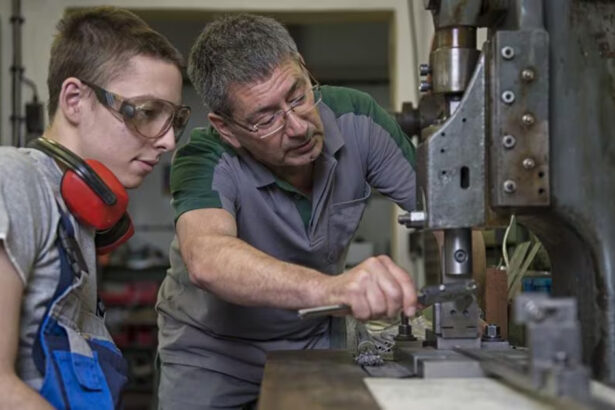 Bonus Neet, via da oggi le domande per ottenerlo: come funziona e come richiederlo 19