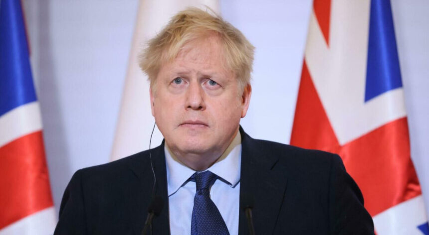 Boris Johnson: "La guerra durerà fino al 2023 e Putin vincerà" 1