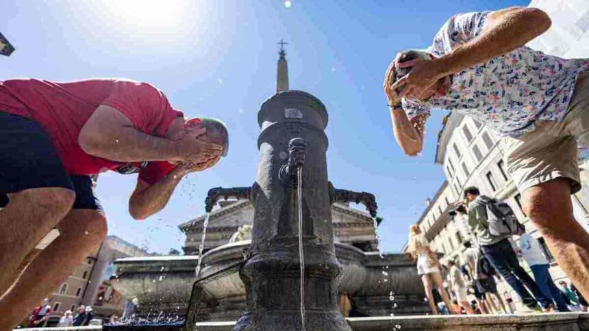 Caldo africano in arrivo, picchi fino a 42 gradi: sarà la peggior ondata del secolo 2 Caldo africano in arrivo, picchi fino a 42 gradi: sarà la peggior ondata del secolo 1