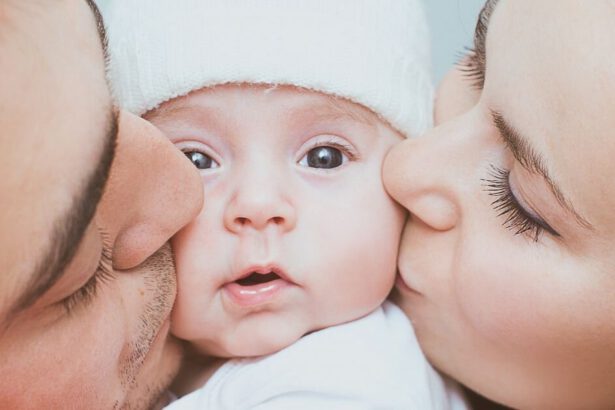 Arriva la Carta per i nuovi nati: "1.000 euro per i neogenitori" 11