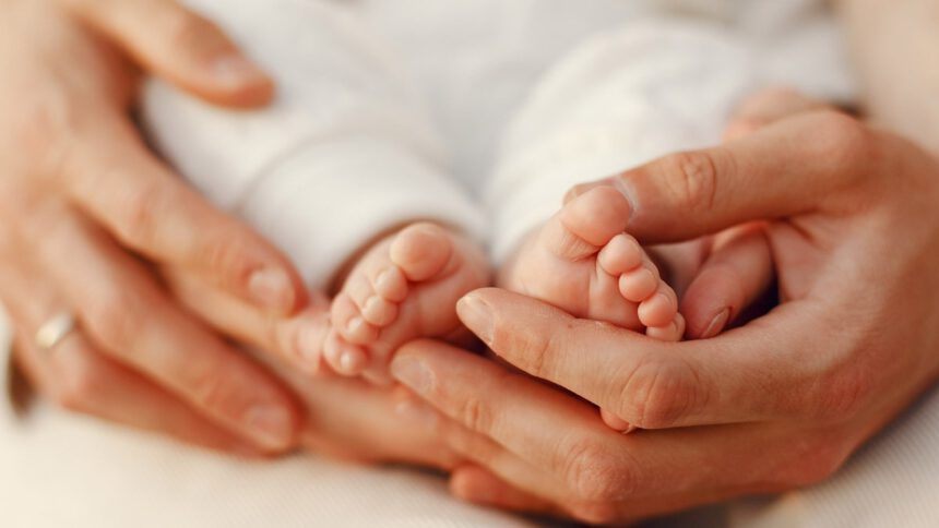 Cos'è il cesareo dolce, come funziona e perché prevede il partner accanto 1