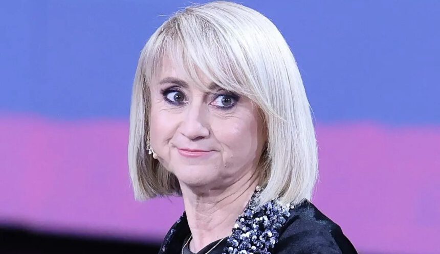 Luciana Littizzetto spegne 60 candeline. La carriera, i figli e il rapporto con Fabio Fazio 2 Luciana Littizzetto spegne 60 candeline. La carriera, i figli e il rapporto con Fabio Fazio 1