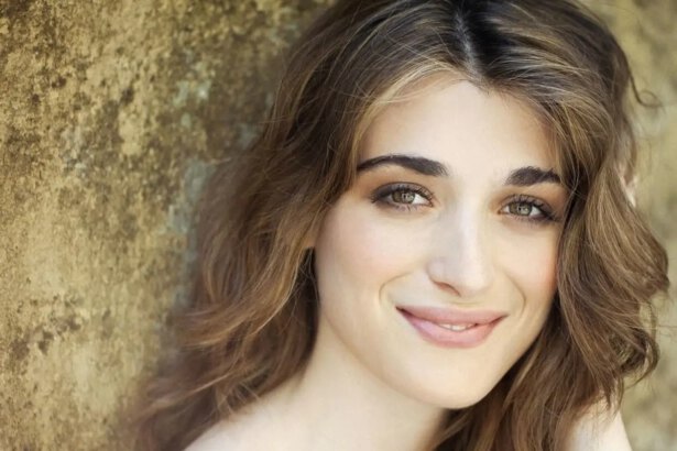 Pilar Fogliati, chi è l'attrice di Un passo dal cielo e Cuori, serie ambientata negli anni '60 13