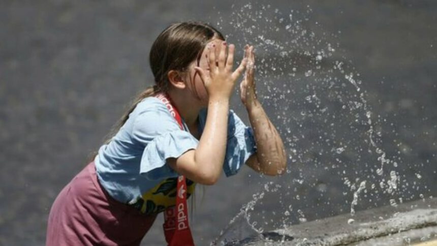 Colpo di calore: quali sono i sintomi, quanto durano e come gestirli 2 Colpo di calore: quali sono i sintomi, quanto durano e come gestirli 1