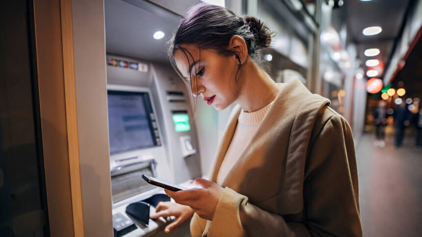 Bancomat, addio ai tradizionali Atm, in futuro preleveremo con lo smartphone 1