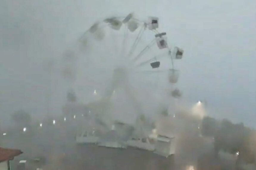 Crisi climatica, la furia della natura si abbatte sulla ruota panoramica di Piombino 1