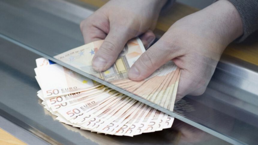 Pensioni luglio tra bonus e incentivi: cosa comprenderà il maxi assegno 1