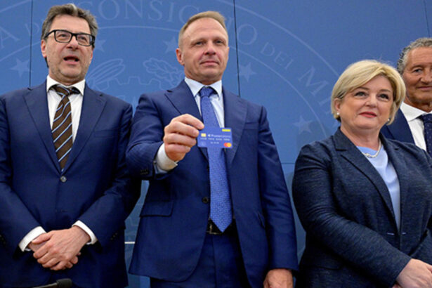 Che cos'è Dedicata a te, la carta acquisti contro il caro spesa per le famiglie 14