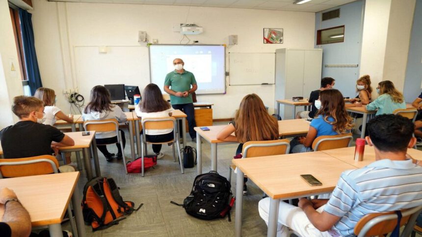 Insegti cercasi: cattedre vacanti a pochi giorni dal suono della campanella 1