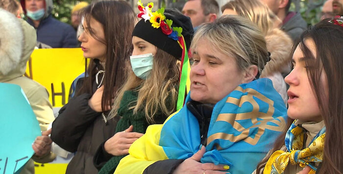 Lo stupro di guerra nella Ciociara ci mostra il coraggio infinito delle donne 5