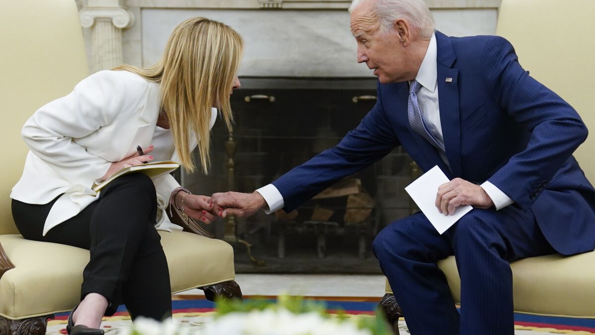 Meloni incontra Biden: "Abbiamo consolidato la nostra già forte alleanza con la Casa Bianca" 1