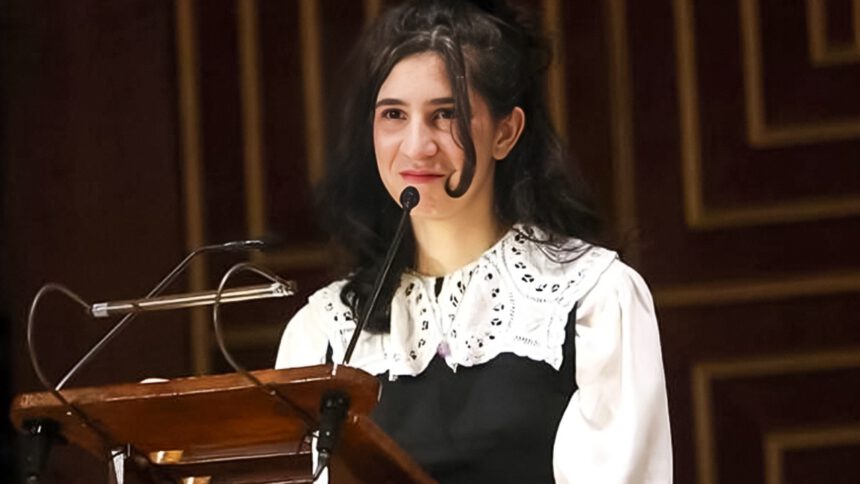 Elena Cecchettin terrà il suo monologo al Salone del Libro: "Noi abbiamo il potere di cambiare la società" 1