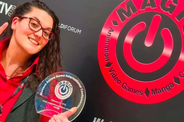 Chi è Elena Vitagliano, autrice del primo manga italiano pubblicato in Giappone e ambientato a Napoli 18