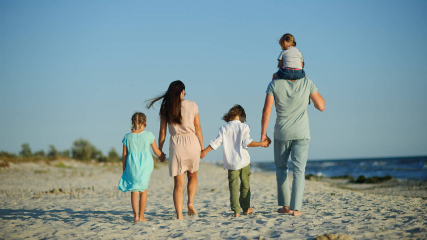 Meno tasse per chi ha tre figli e per chi assume mamme: cosa cambia col quoziente familiare 1