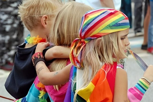Il Governo Meloni dichiara guerra alle famiglie arcobaleno e Milano scende in piazza 10