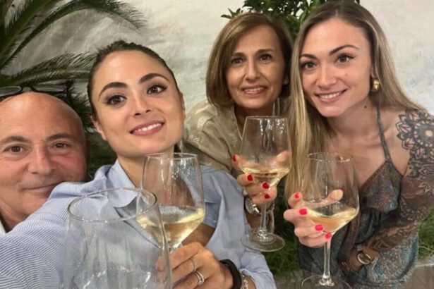 La dedica struggente della sorella a Giulia Tramontano: "Tre mesi che ti cerco sui volti dei bambini appena nati" 14