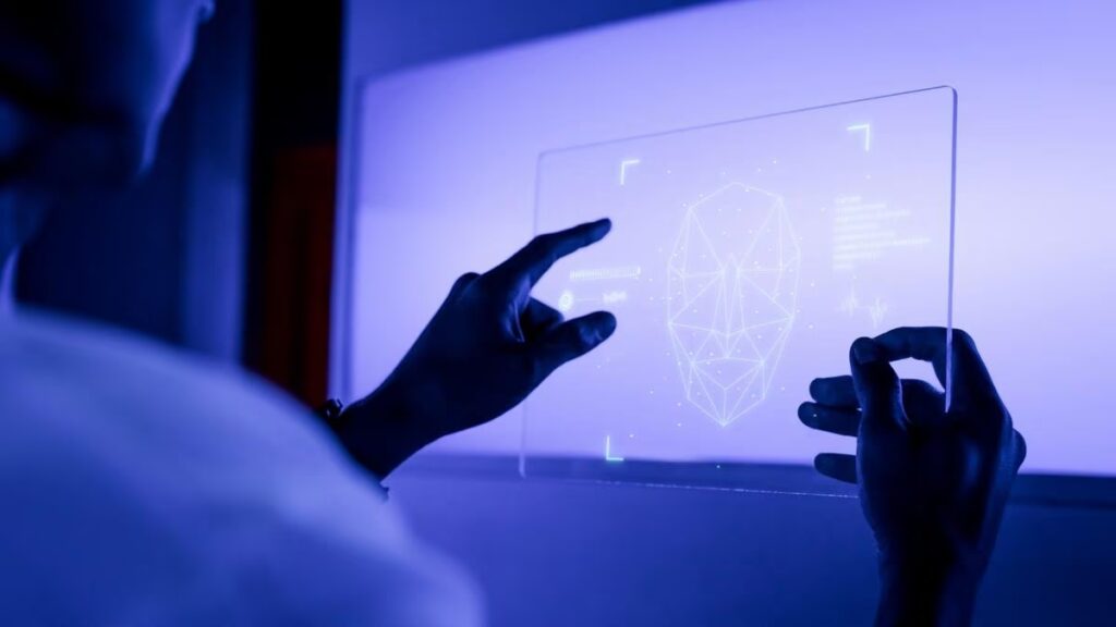 Chi è Fedha, la prima giornalista creata con l'intelligenza artificiale a condurre un TG 4 Chi è Fedha, la prima giornalista creata con l'intelligenza artificiale a condurre un TG 3