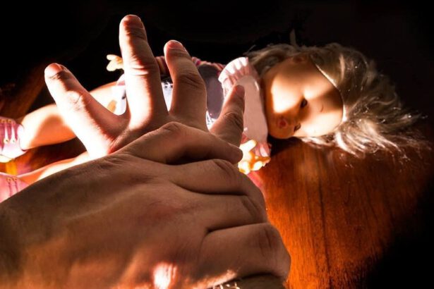 Chi è Neila, la donna che si finge 13enne per dar la caccia ai pedofili 6