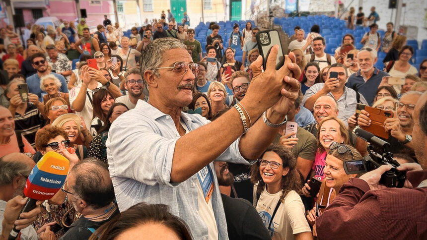 Fiorello a Camogli: "L'opposizione di Meloni non è il Pd, ma suo marito. Ci vediamo a Viva Rai 2" 1