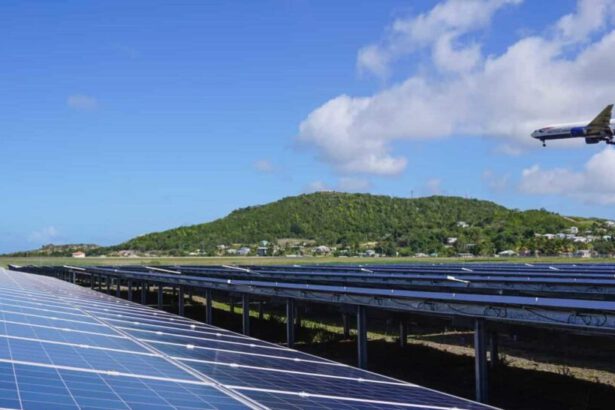 Energia solare in aeroporto, il fotovoltaico prende il volo 73