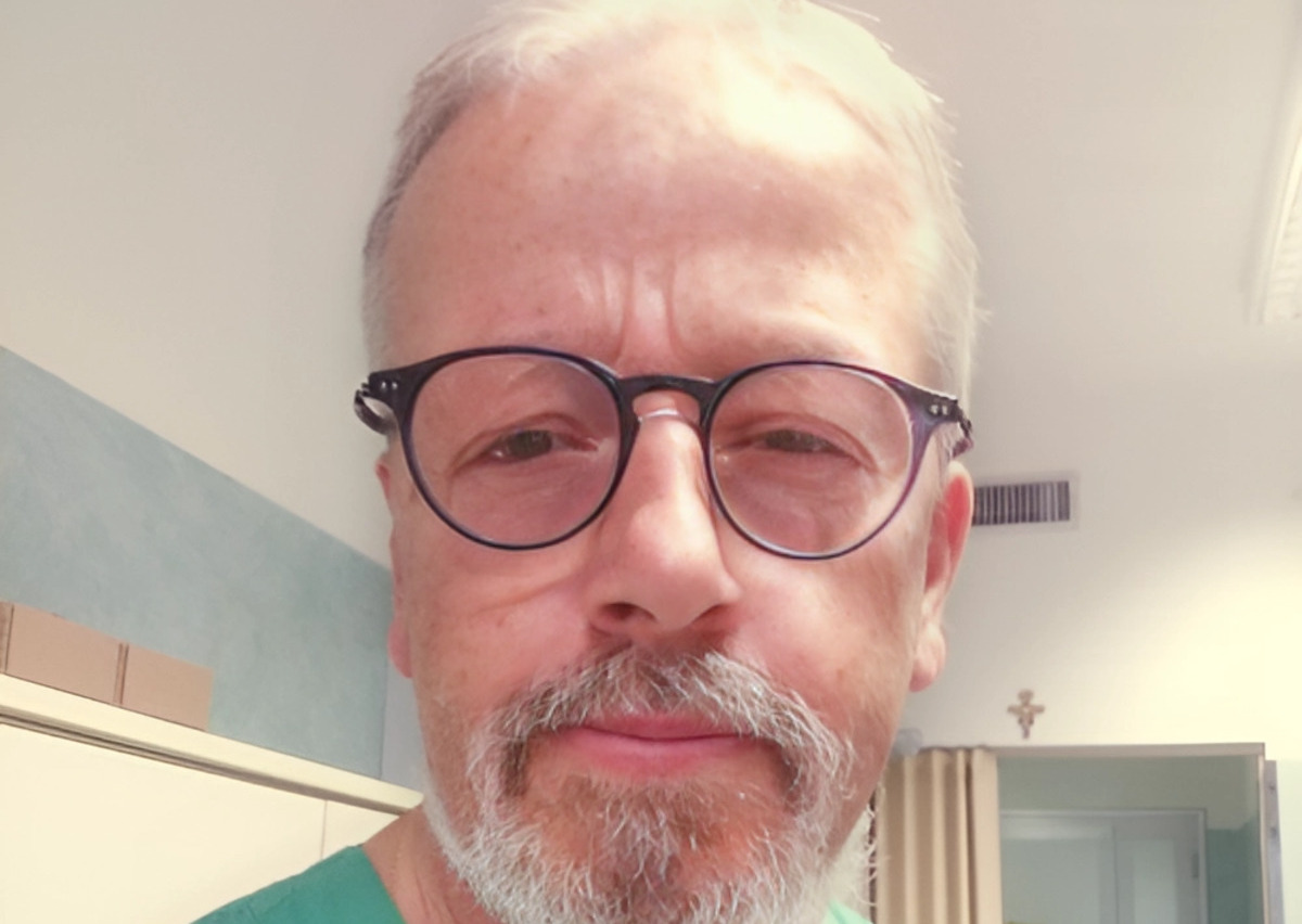 Medico suona di notte a casa: "Si è scusato per l'ora, ma ha salvato la vita a nostra figlia" 13