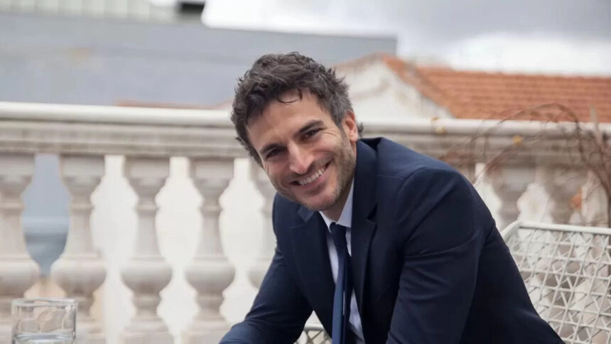 Chi è Francesco Muglia, neo-marito di Annalisa: "È stata la madre di lui a farli avvicinare" 1