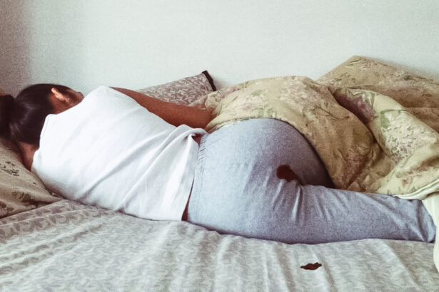 Cos'è il free bleeding: le donne si liberano del tabù mestruale abbandodo gli assorbenti 11