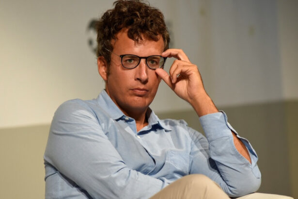 Bancomat in tilt, Fusaro: "Si vuole abolire contante e lasciare il denaro in mano alle banche" 19