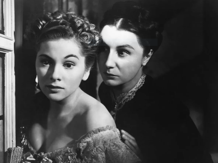 Gelosia retroattiva, quando il passato del partner ci ossessiona 3