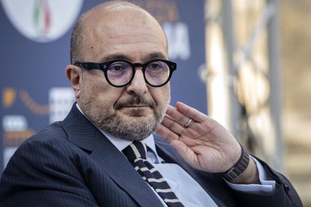 Perché Gennaro Sangiuliano ha fatto 18 nomine poco prima di dimettersi? 7