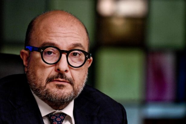 Gennaro Sangiuliano indagato dalla Procura di Roma: quali sono le accuse a suo carico? 18