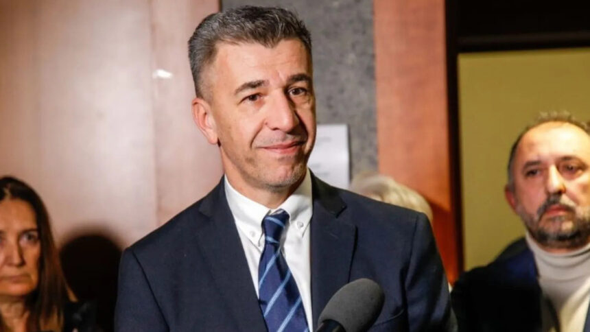 Gino Cecchettin fuori l'aula: "È fatta giustizia, ma la battaglia continua" 1