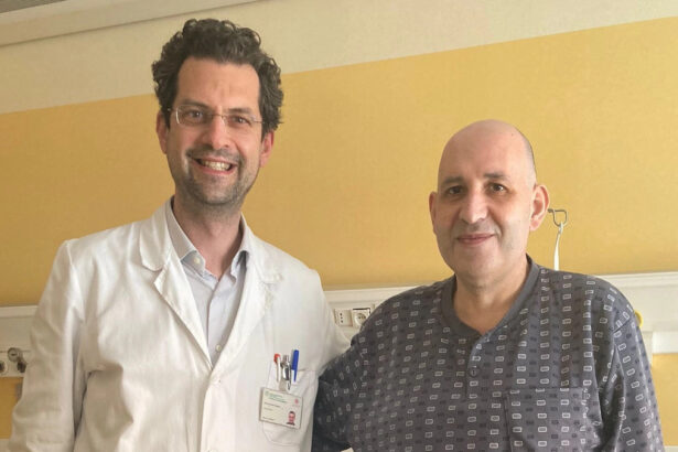 Asportato al Sant'Orsola tumore di 30 kg, il più grande d'Europa: "Mi avete salvato la vita" 11